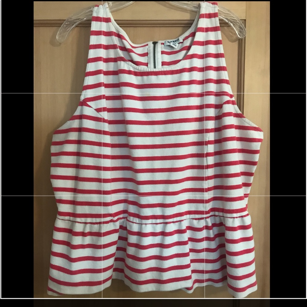 Old Navy XXL peplum tank.